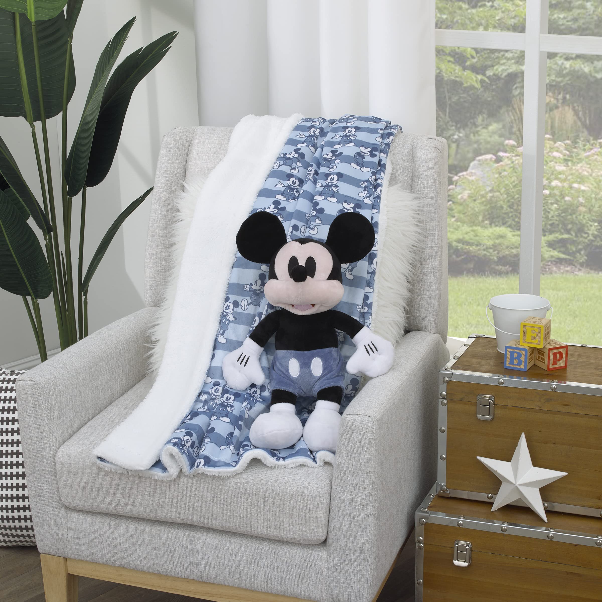 Amazon.com: Disney Mickey Mouse Black, White, and Blue Plush